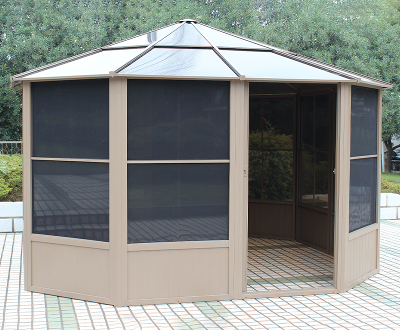 12x12ft solarium med metaltag og skydedøre